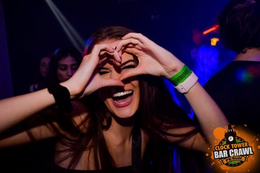 Prague: Clock Tower Bar Crawl with Drinks and Shots - Open Bar Kickoff: Unlimited Beer and Mixers at the First Venue