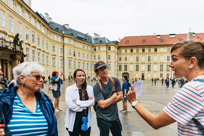 Prague Combo: Castle Guided Tour, Bus and Optional Boat - Stop 5: Golden Lane, Kafka’s House, Tiny Doors, and the Tour’s End