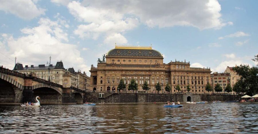Prague Complete Tour in Spanish & Lunch, Tickets - Key highlights at a glance