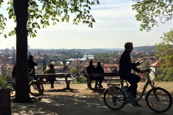 Prague E-Bike Tour - Stunning Viewpoints (small group) - How the pace keeps photos fun, not frantic