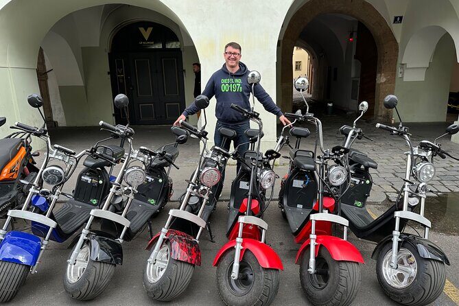 Prague E-Scooter Adventure: Fun & Easy Sightseeing 3Hours Tour - How the E-Scooter Tour Works: Training, Helmets, and a 3-Hour Rhythm