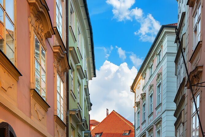 Prague Essential - Charles Bridge: The Big Photo Spot With Real Context
