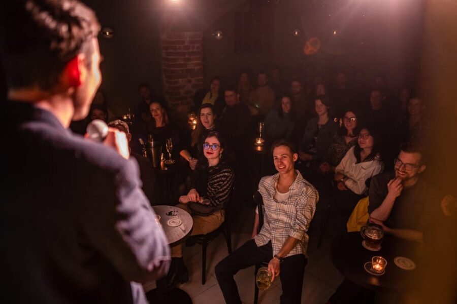 Prague: Friday Stand-Up Comedy in English - Picking your Friday show time: 7 PM vs 9 PM vs 10:30 PM