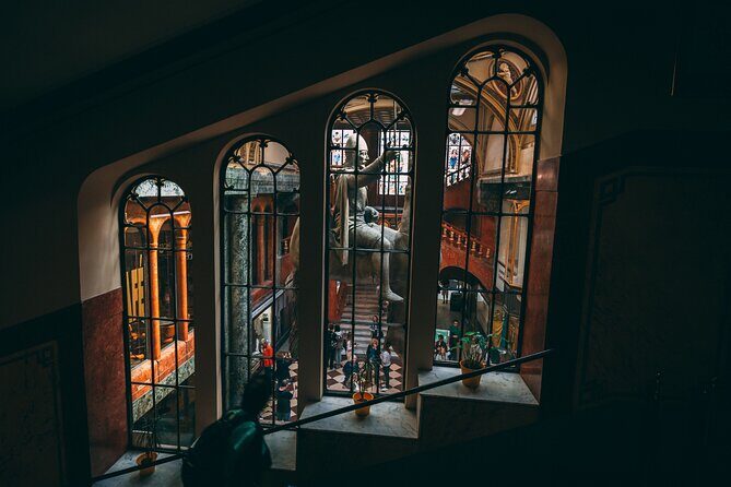 Prague Full-Day City Walking Tour and Petrin Tower - Old Town Hall and the Astronomical Clock: What to Watch For