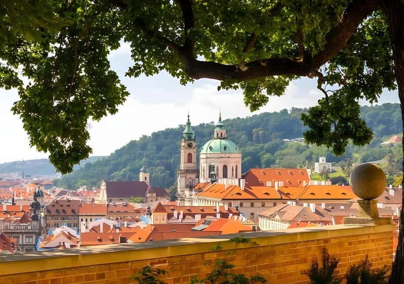 Prague: Full-Day Guided Tour of Prague in a Small-Group - Josefov’s Jewish Quarter: synagogues, cemeteries, and story-driven stops