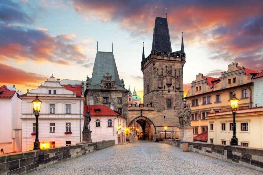 Prague: Full-Day Old Town, River Cruise & Prague Castle Tour - Jewish Quarter time to see, not just pass through