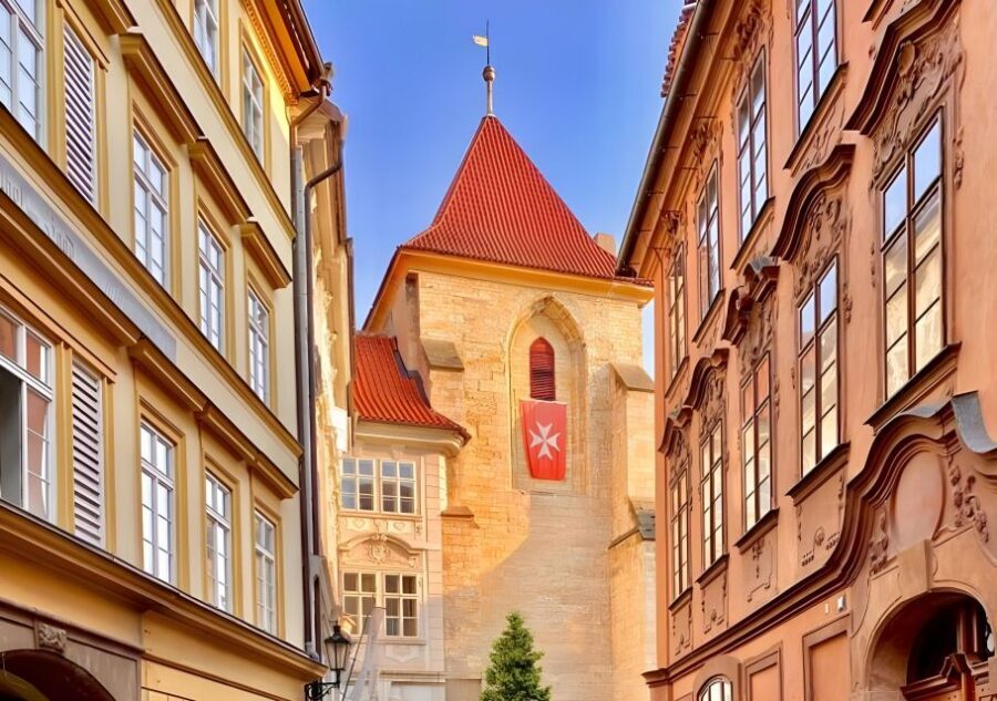 Prague: Full-Day Private Tour of Prague - 5 hours - What you’ll do in Prague: guided history plus real street time