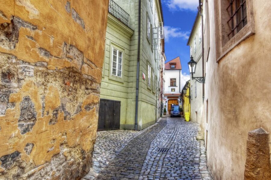 Prague: Full-Day Tour with Lunch and River Boat Cruise - Wenceslas Square and the uprisings that shaped modern Czech life