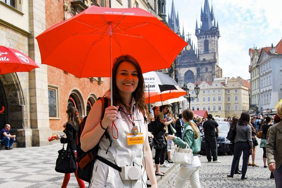 Prague: Full-Day Tour with Lunch and River Boat Cruise - Tram up to Prague Castle: courtyards, St. George, and the Royal Garden