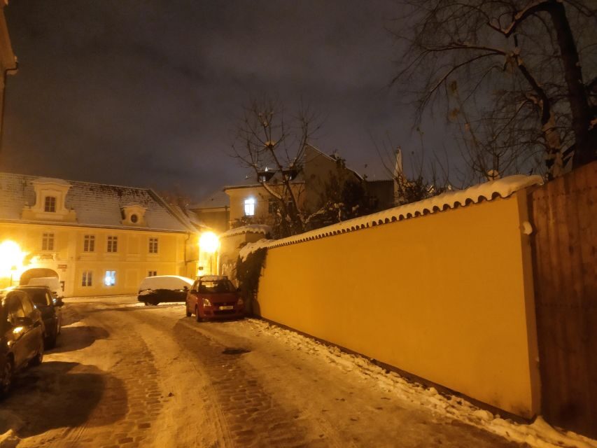 Prague: Ghost Walking Tour - Who Should Book This Ghost Walking Tour?
