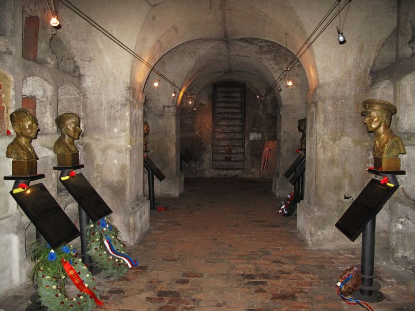 Prague: Guided Operation Anthropoid Tour with Lidice - FAQ
