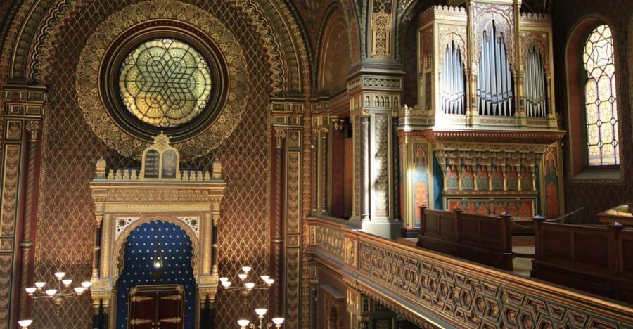 Prague: Guided Walking Tour of Prague's Jewish Quarter - Should you book this Prague Jewish Quarter tour?