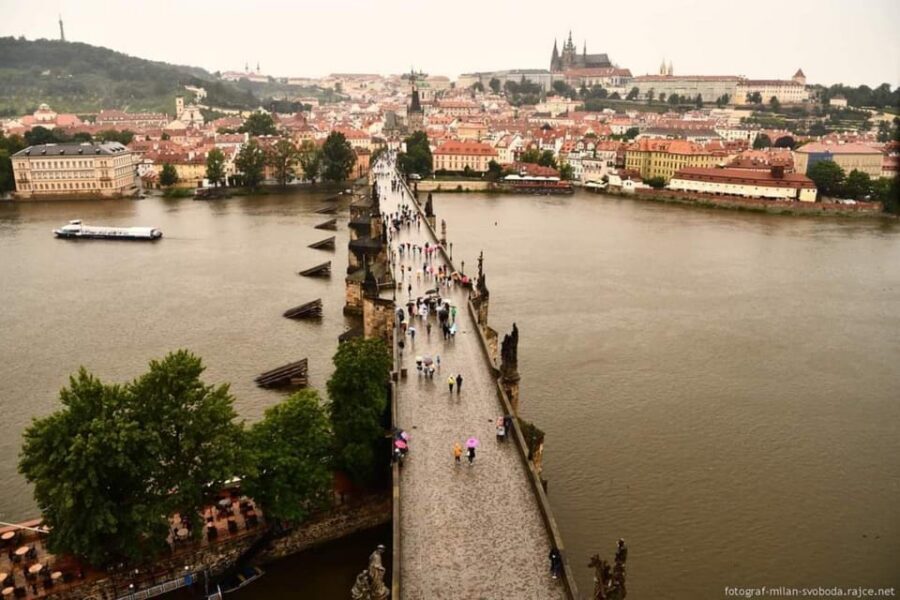Prague: Hidden Gems Walking Tour with Local Guide - Walking Prague Like a Local: 150 Minutes, Realistic Pace