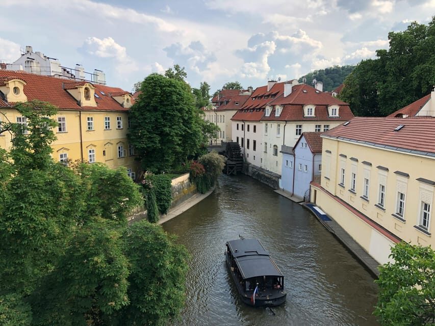 Prague: Highlights of Prague Private Half-Day Tour by Car - St. Vitus Cathedral: Where Architecture Becomes a Clue