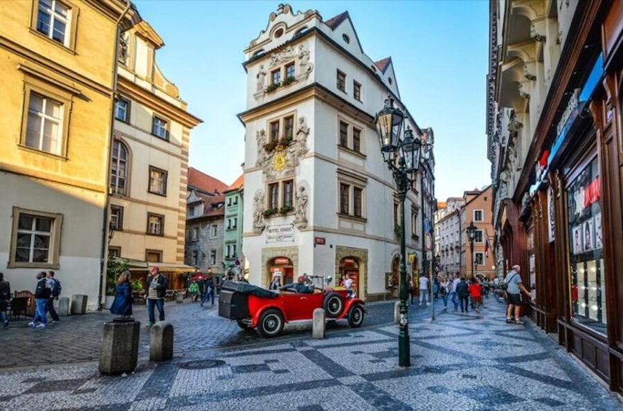 Prague: Highlights of Prague Private Half-Day Tour by Car - Royal Palace Grounds and the Nearby Details