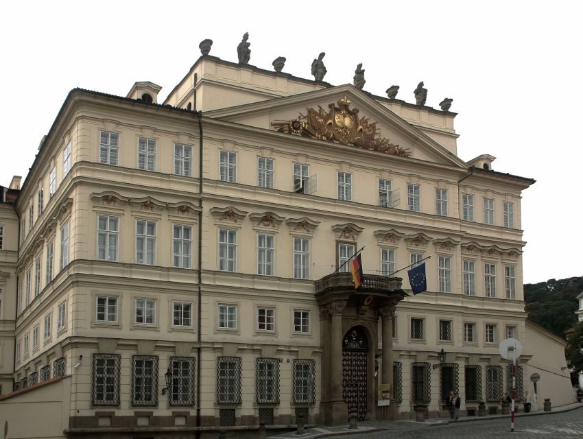 Prague: Highlights Walking Tour to the German embassy 1989 - Key Highlights You Should Actually Care About