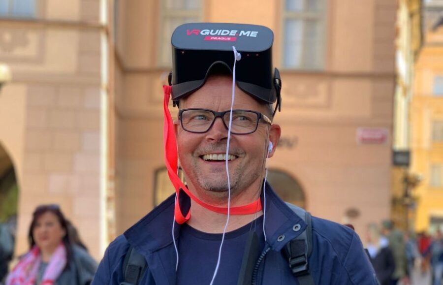 Prague: Immersive History Walking Tour and VR - Dancing House and the Vltava River promenade finish: a modern capstone