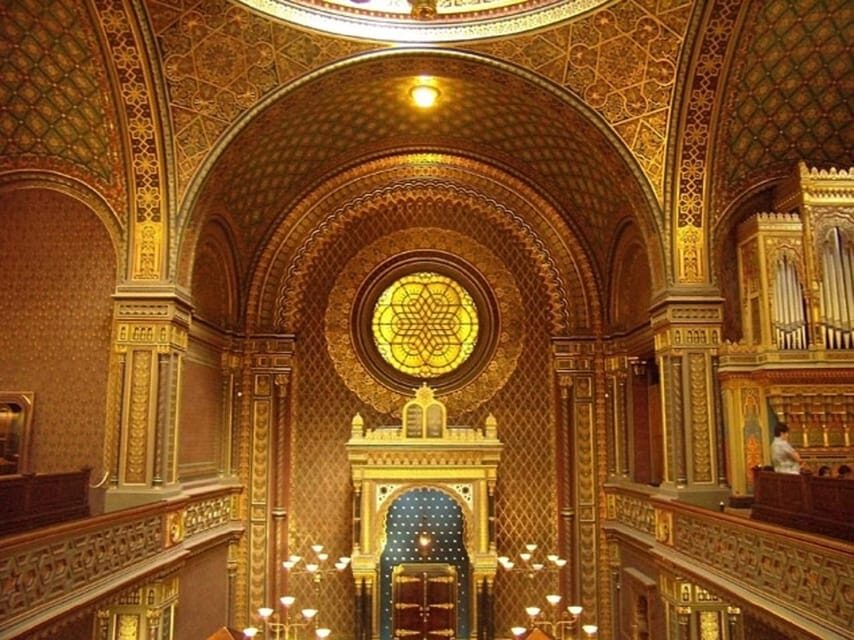Prague: Jewish Quarter and Museum Guided Tour - Old-New Synagogue: the 13th-century anchor of living prayer