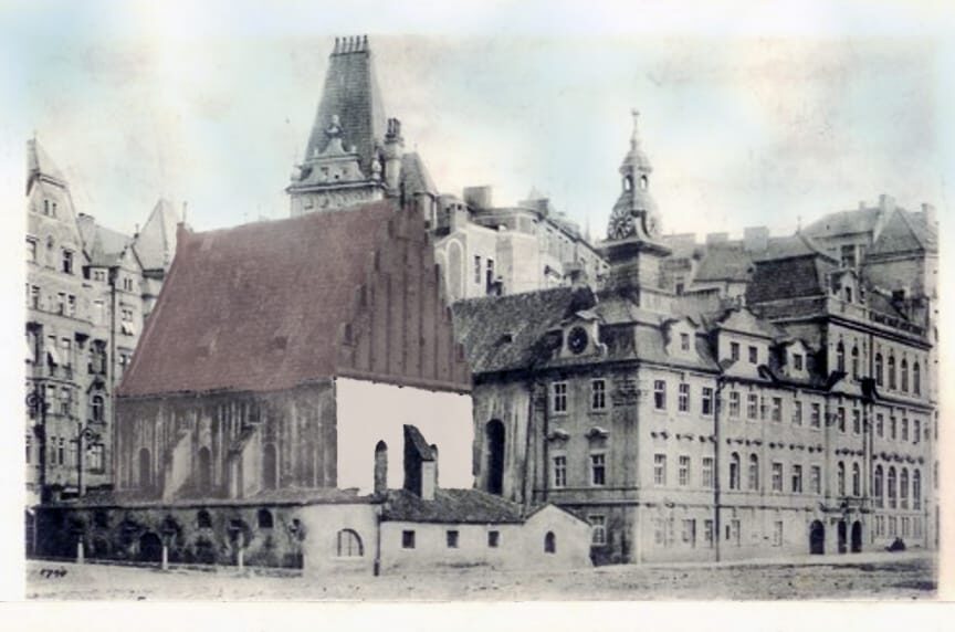 Prague: Jewish Quarter Premium Tour - Starting at the Golem Café and lining up your expectations
