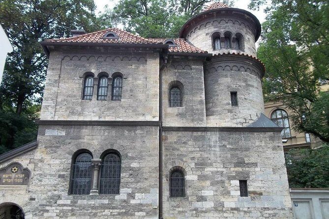Prague Jewish Quarter Private Half-Day Walking Tour - Why the Private Guide Matters in This Specific Neighborhood