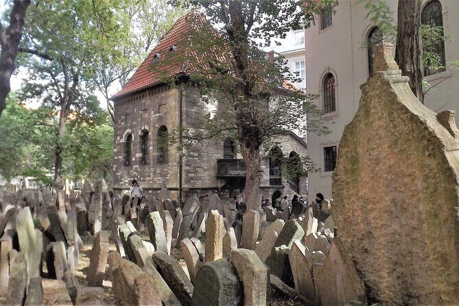 Prague Jewish Town Admission Ticket & Optional Audio Guide - What You Get From This Ticket (And Why It’s Good Value)