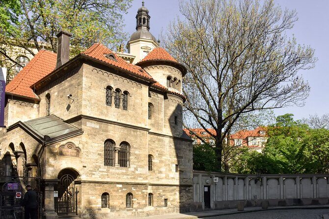 Prague Jewish Town Admission Ticket & Optional Audio Guide - Pinkas Synagogue and the Stories Tied to Terezín
