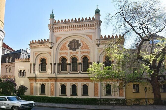 Prague Jewish Town Admission Ticket & Optional Audio Guide - Old Jewish Cemetery: Tombstones Dating to 1439