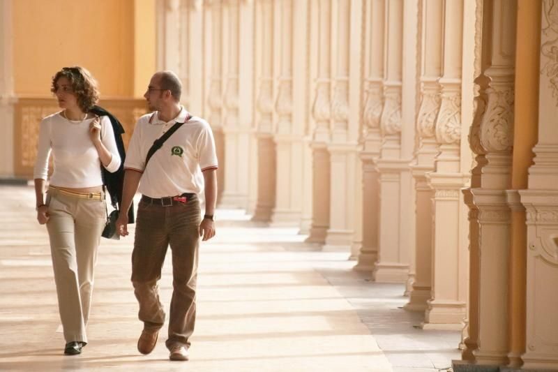 Prague: Karlovy Vary Tour with Lunch and Moser Museum Visit - The guided Karlovy Vary center walk—and how to use your free time well