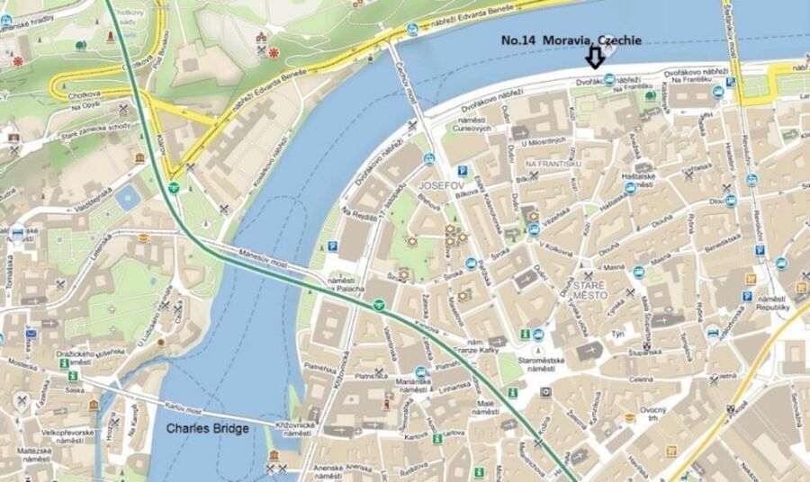 Prague: Lunch Cruise on Vltava River with open Buffet - Key things to know before you board