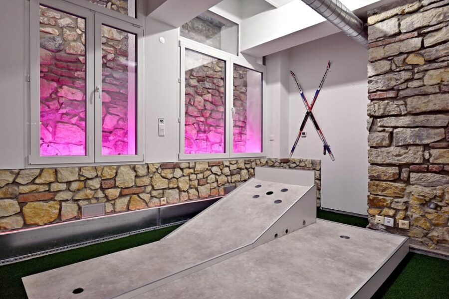 Prague: Mazemania Miniature Golf Experience - Should you book Mazemania mini-golf in Prague?