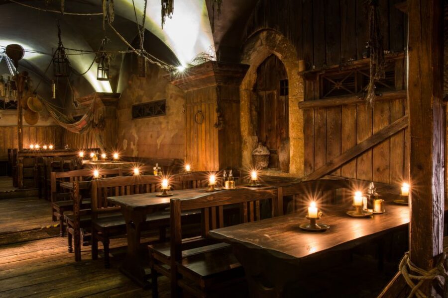 Prague: Medieval Dinner with Transfers - Key things to know before you go