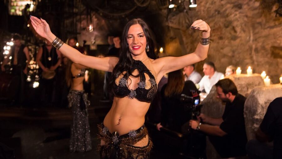 Prague: Medieval Dinner with Transfers - FAQ