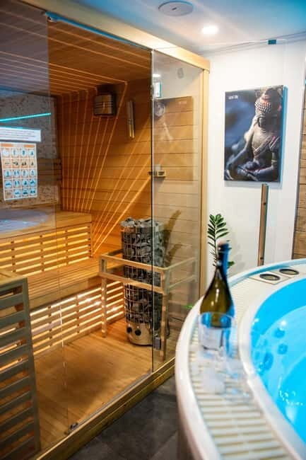 Prague: Modern Private Spa with Jacuzzi and Sauna - Timing rules: the most common reason people get stressed