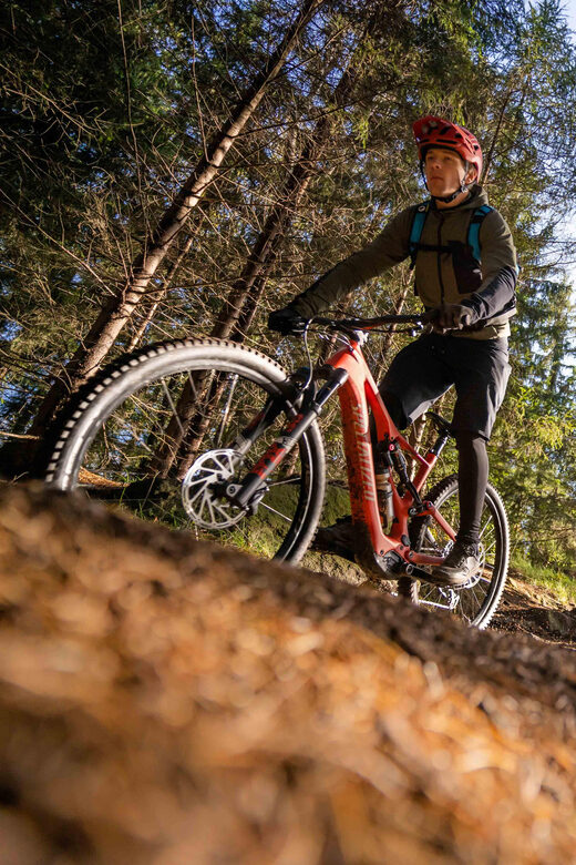 Prague Mountain Biking: Blast Through The Best Singletracks - Prague mountain biking that actually gets you to the trails
