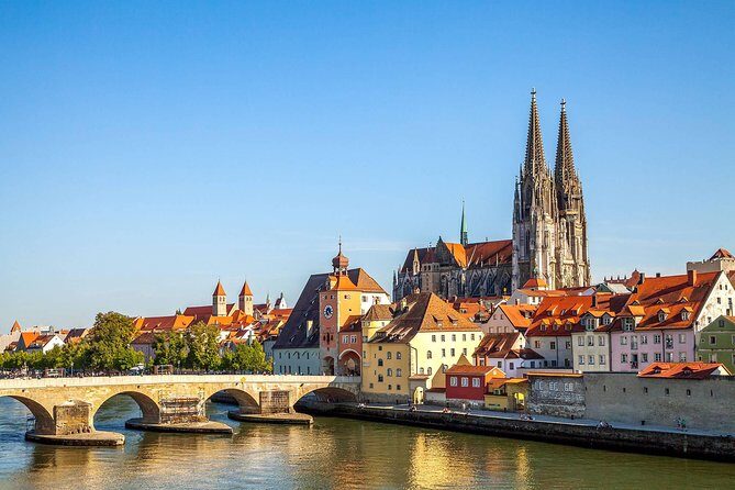 Prague-Munich One-Way Sightseeing Day Tour - Tickets, Lunch, and Timing: Don’t Get Caught by the Small Stuff