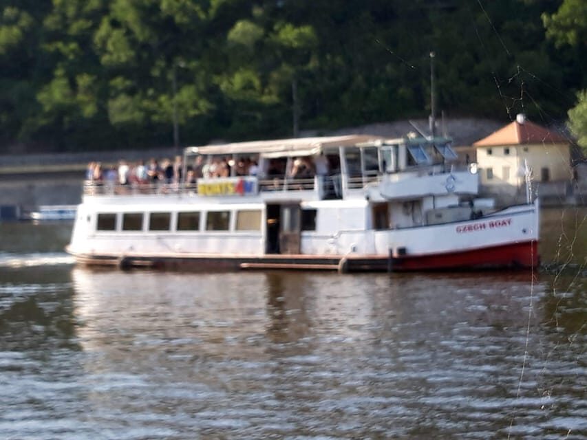 Prague: New Year's Eve Cruise through Midnight - A midnight-style Prague cruise on the Vltava