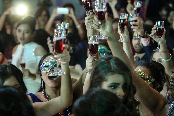 Prague Nightlife Party - Stop 3: Moon Club for the final dance push