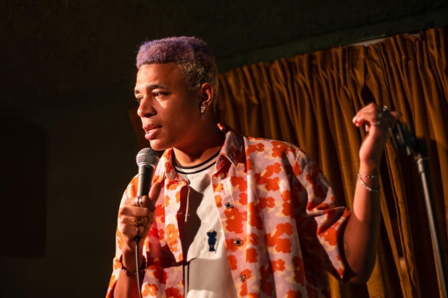 Prague: NYE with Comedy Show, Unlimited Drinks and Fireworks - The comedy show: what you can expect from the format