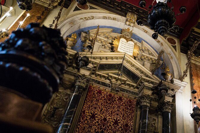 Prague Old Jewish Quarter and Spanish Synagogue Private Tour - Meeting at the World of Franz Kafka: setting the tone fast