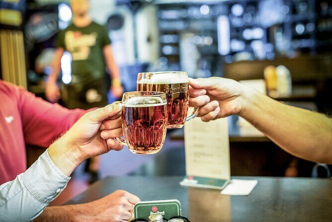 Prague Old Town And Beer Walking Tour Including Dinner - Charles Bridge to the Astronomical Clock: What You’ll See at Dusk