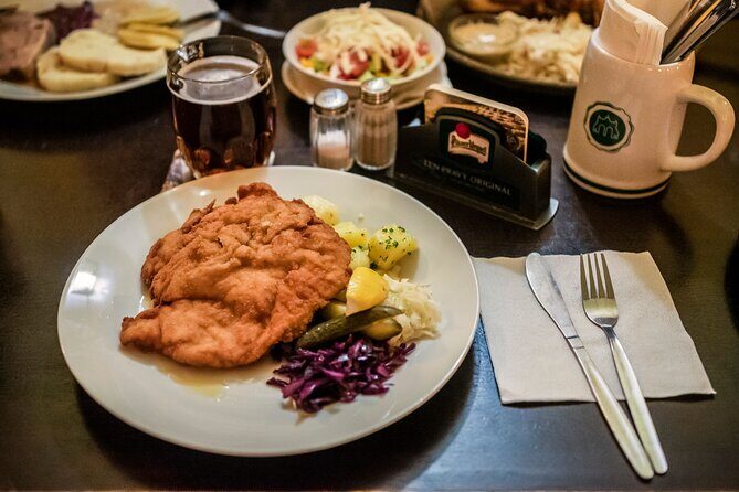Prague Old Town And Beer Walking Tour Including Dinner - Pace, Physical Comfort, and Group Size (Max 20)