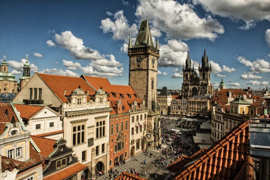 Prague: Old Town and Jewish Quarter 2-Hour Walking Tour - From Old Town Square to Rudolfinum: a tight 2-hour orientation