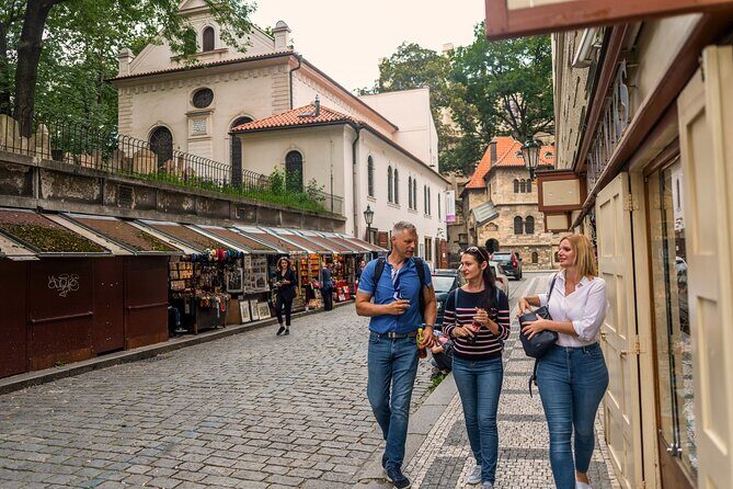 Prague Old Town and Jewish Quarter 90 minutes Guided Tour - Where to Meet Get Prague Guide and the Blue-and-White Umbrella