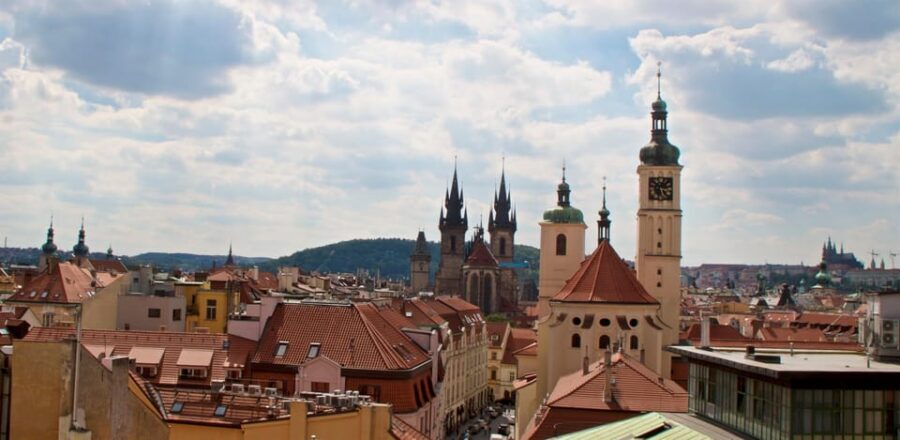 Prague: Old Town and Jewish Quarter Guided Walking Tour - Old-New Synagogue: the oldest active synagogue in Europe