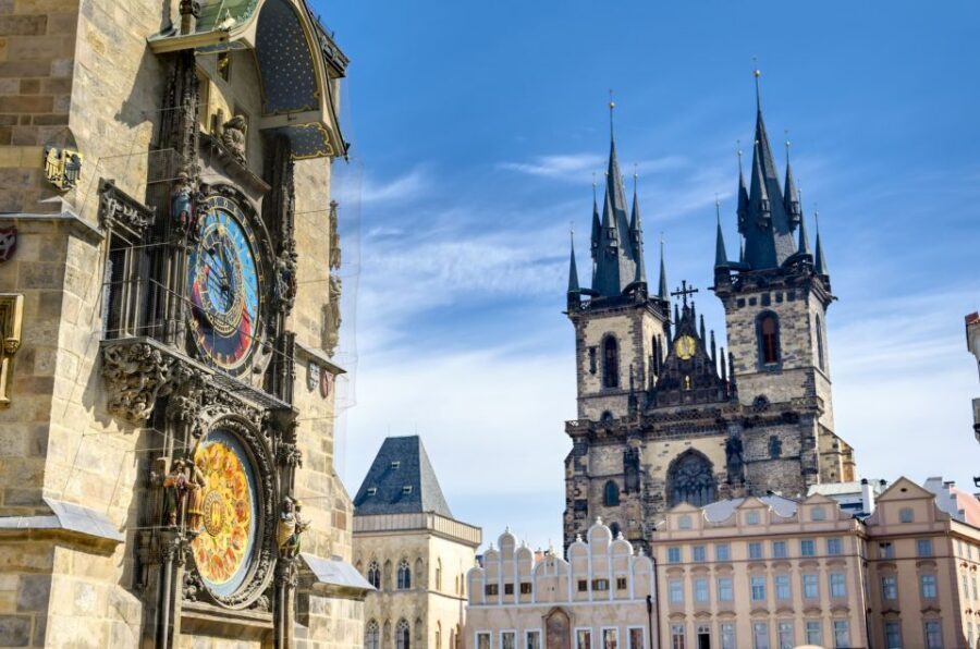 Prague Old Town Family Tour, Attractions, Royal Castle - Old Town Square and the Astronomical Clock Show
