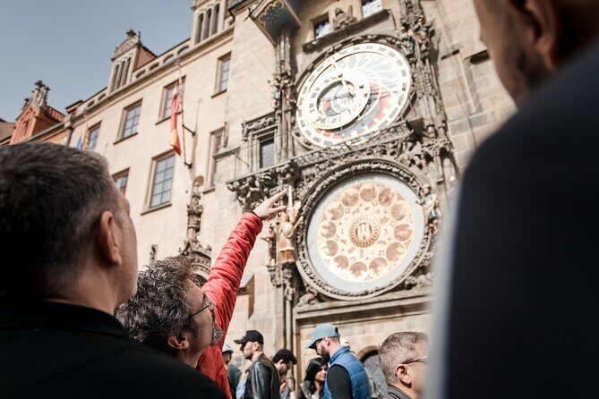 Prague Old Town, River Cruise and Prague Castle Sightseeing Tour Including Lunch - Lunch at Hostinec U Templáře: A Real Break, Not Just a Pit Stop