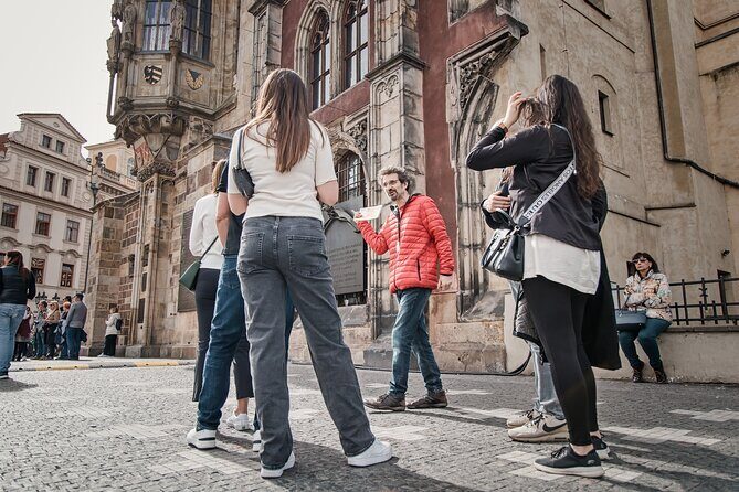 Prague Old Town, River Cruise and Prague Castle Sightseeing Tour Including Lunch - Starting Near Týn Church: The Tour’s Tone Gets Set Fast