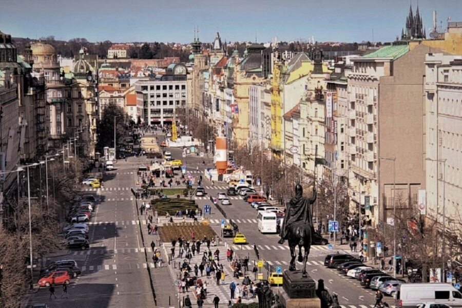 Prague: Old Town Tour & National Museum Skip-the-Line Ticket - Key things to know before you go
