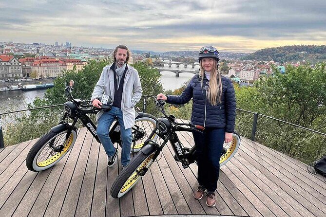 Prague on Stylish Retro styled E-Bike - Viewpoints & Sightseeing - Retro-Style E-Bike Viewpoints: Why This Loop Works