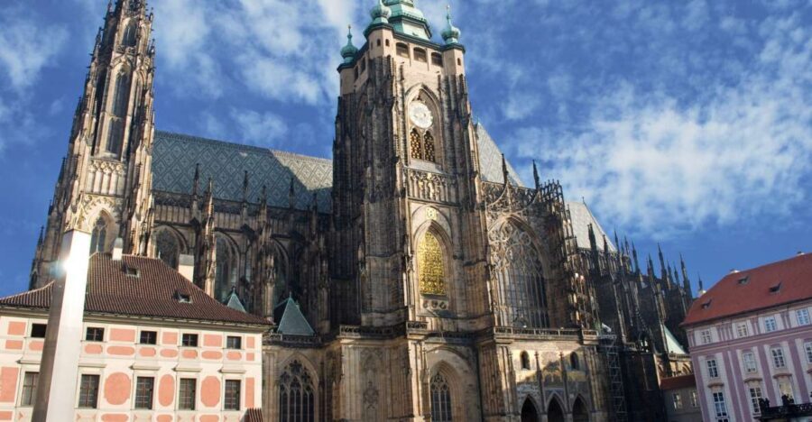 Prague: Prague Castle and Little Quarter Guided Walking Tour - King’s Palace and Golden Lane: the short stops that connect the dots